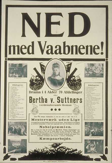 Szenenfoto aus dem Film 'Ned med vaabnene!' © Nordisk Films Kompagni, Fotorama, Aarhus, , Archiv KinoTV