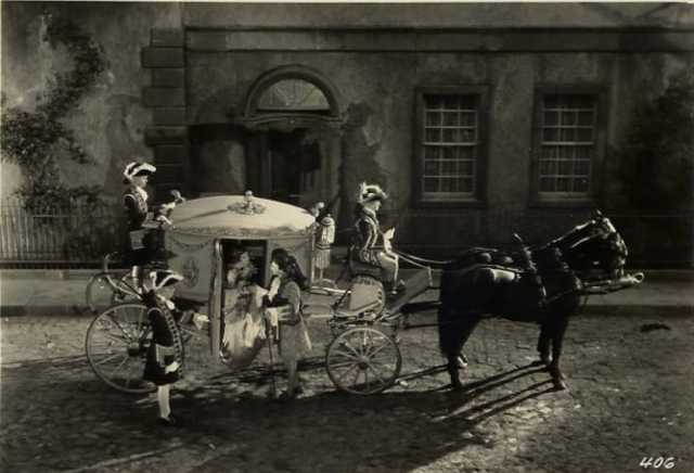Szenenfoto aus dem Film 'Monsieur Beaucaire'