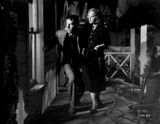 Szenenfoto aus dem Film 'Femme ou démon ?'