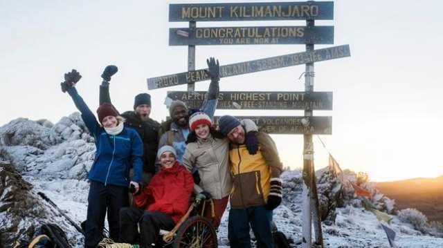 Szenenfoto aus dem Film 'Kilimandscharo - Reise ins Leben' © Degeto Film GmbH, Krampe Filmproduktion, Anika Molnár, 